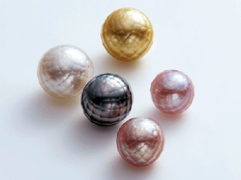 faceted_pearls