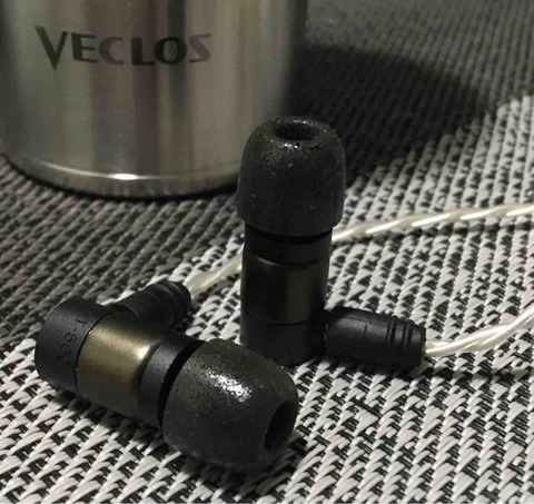 ヘッドフォン/イヤフォン veclos EPT-500 TG VECLOS EPT-500-TG チタンゴールド カナル型イヤホン｜の通販は