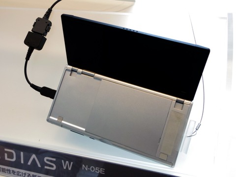 “SMARTPHONE IS MEDIAS”を目指すNECカシオの春モデルについて色々考えてみた【コラム】