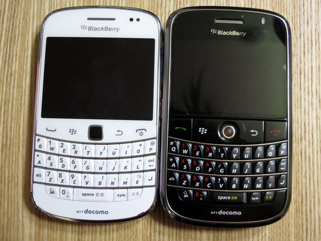 女子力が半端ない!大人カワイイ「BlackBerry Bold 9900」の新色 女子力が半端ない!大人カワイイ「BlackBerry Bold 9900」の新色