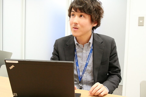 121121_uq_tsuma_interview_08_960