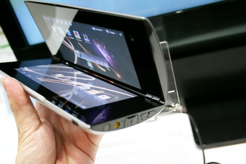 111007_ceatec2011_sonytablet_p_08_960