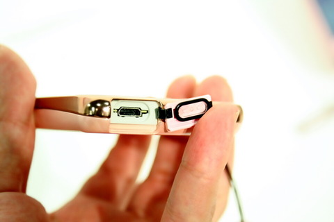 20111018_dcm_f03d_girls_05_960