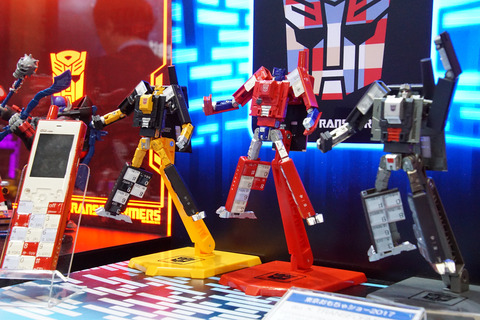 takaratomy-008
