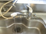 出の悪いお湯が和