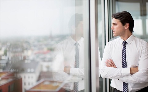 businessman-window_2596832b