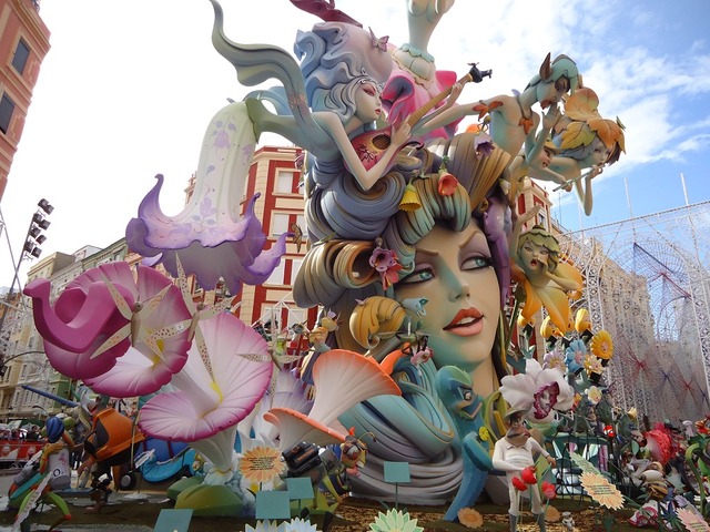 fallas-festival-valencia-2015-resize