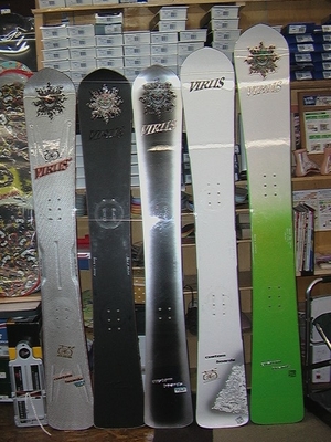 VIRUS スノーボード a5581ac1-s.JPG