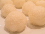 ビワと赤ワイン白玉
