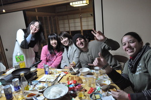 鍋で交流会
