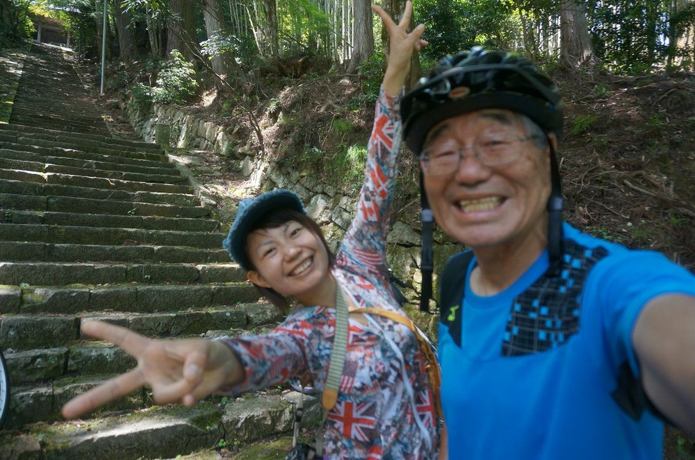 神池時石段
