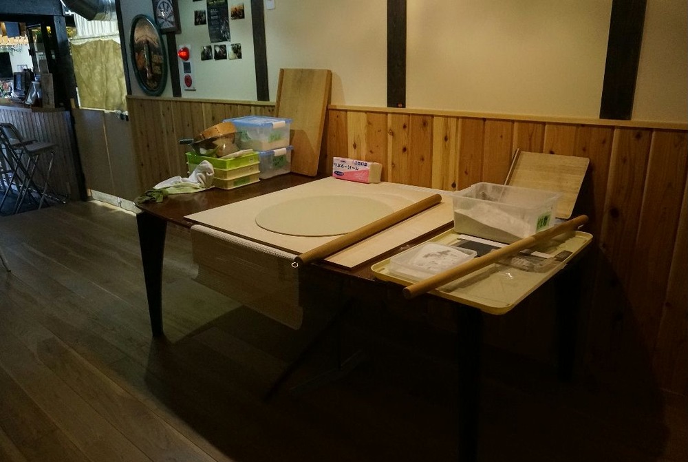 CHOUCHOUでそば打ち