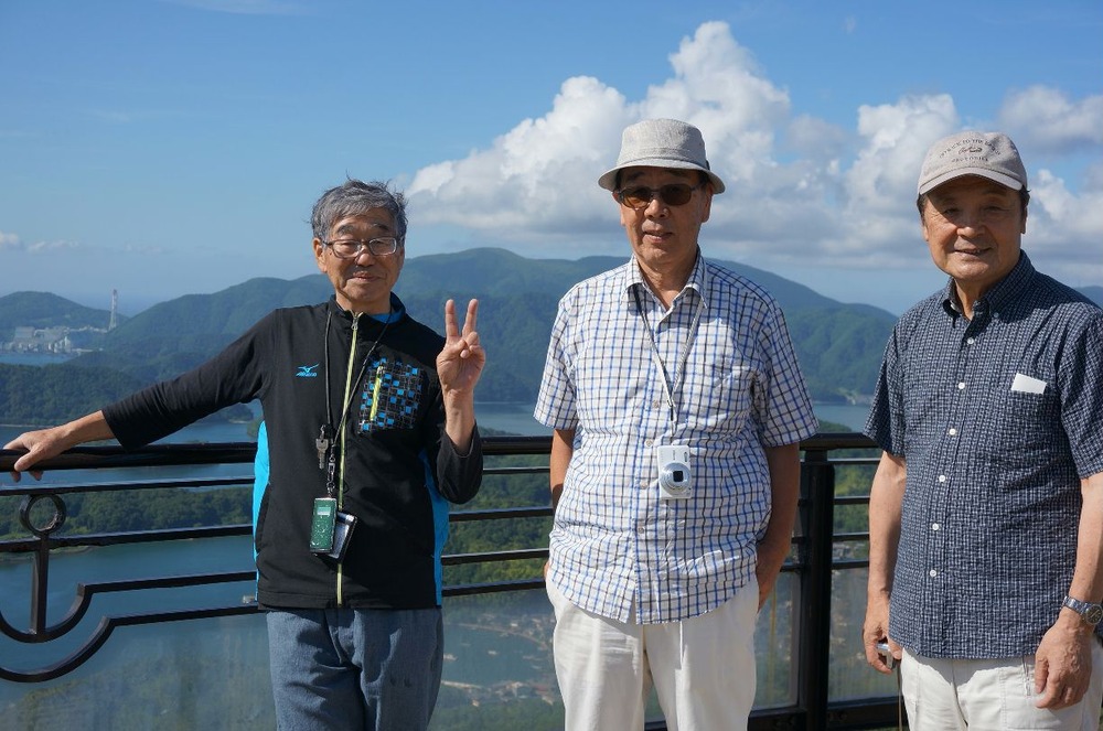 五老ヶ岳で佐々木さん岡さん