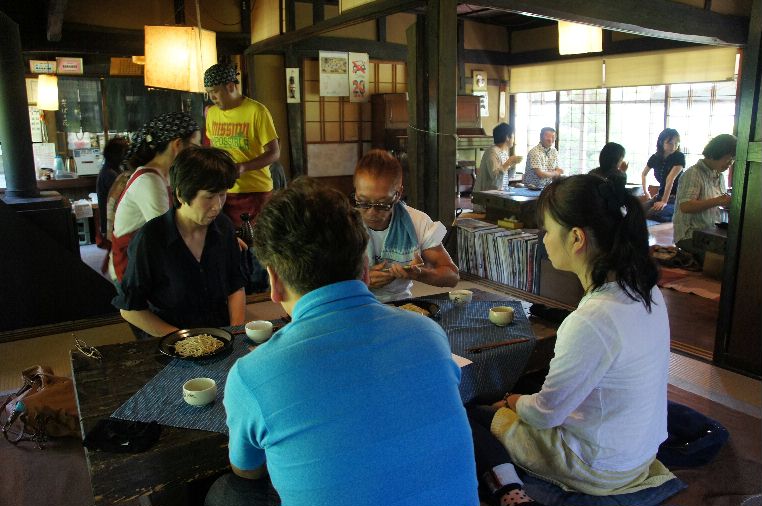 試食会