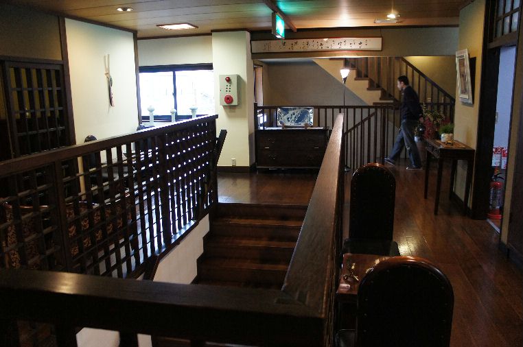 篠山高砂旅館内