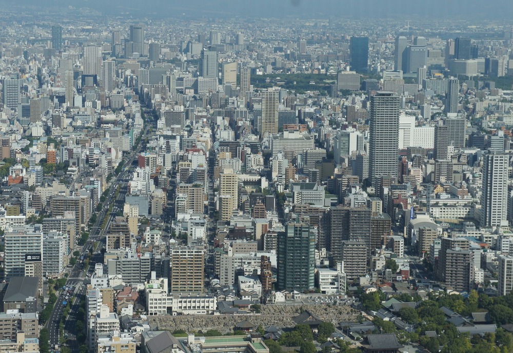ハルカスから大阪城方面