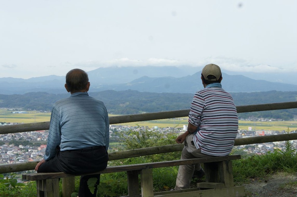 大河原市街地と蔵王を見る