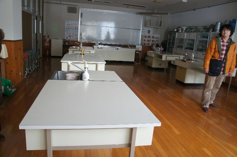 前山小学校調理室