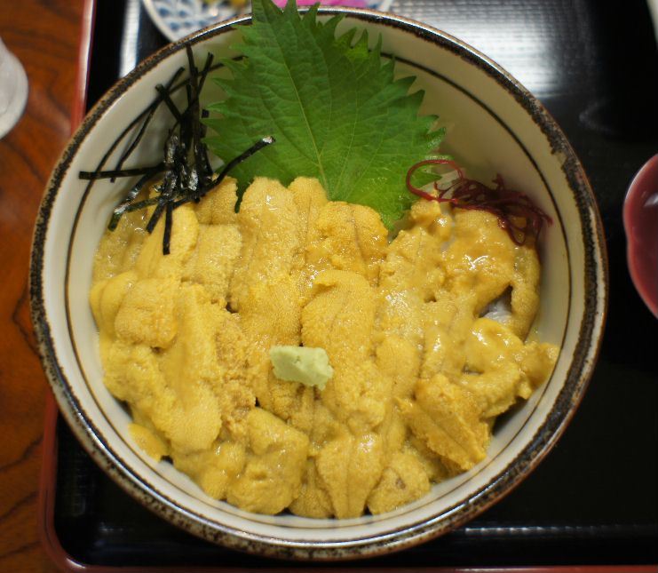 うにどんぶり1800円