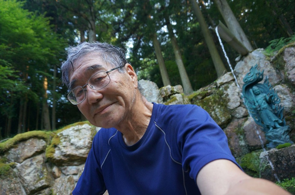 神池寺の滝行？