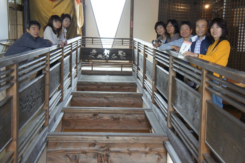 斎理屋敷17