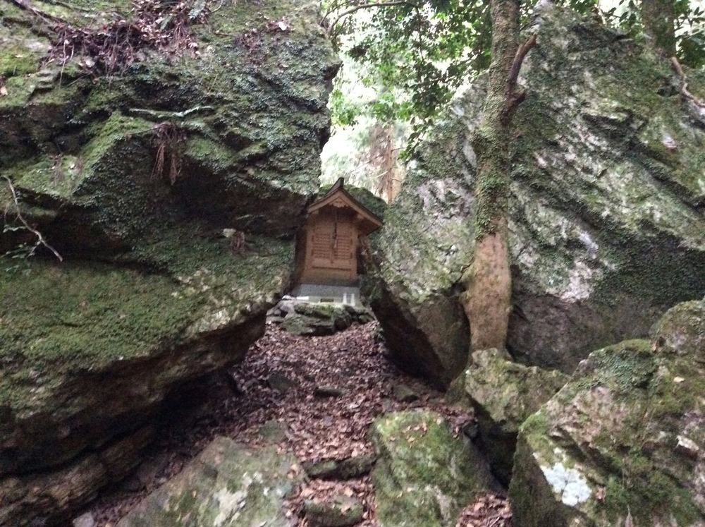 鹿場山の神