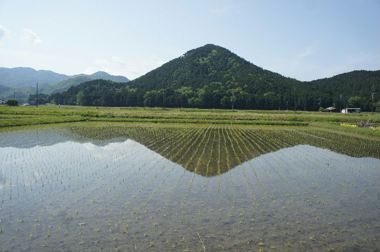 小富士山の逆さ富士