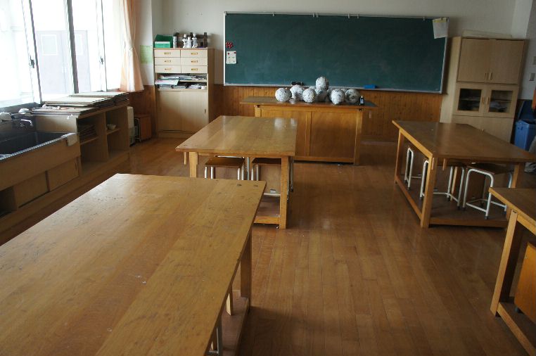 前山小学校工作室