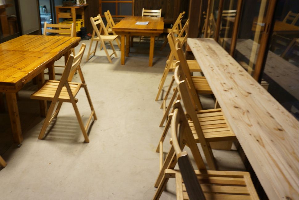 テラス席にカウンター席作成
