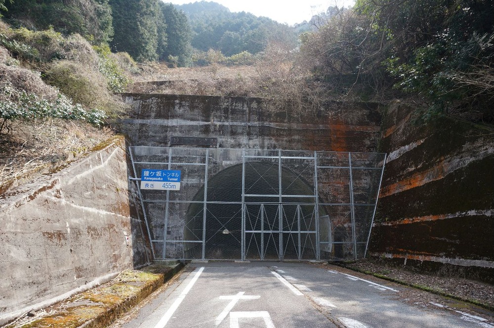 昭和トンネル２