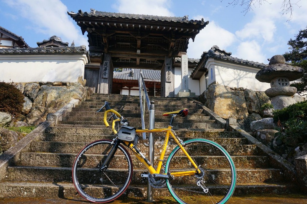 蓮華寺