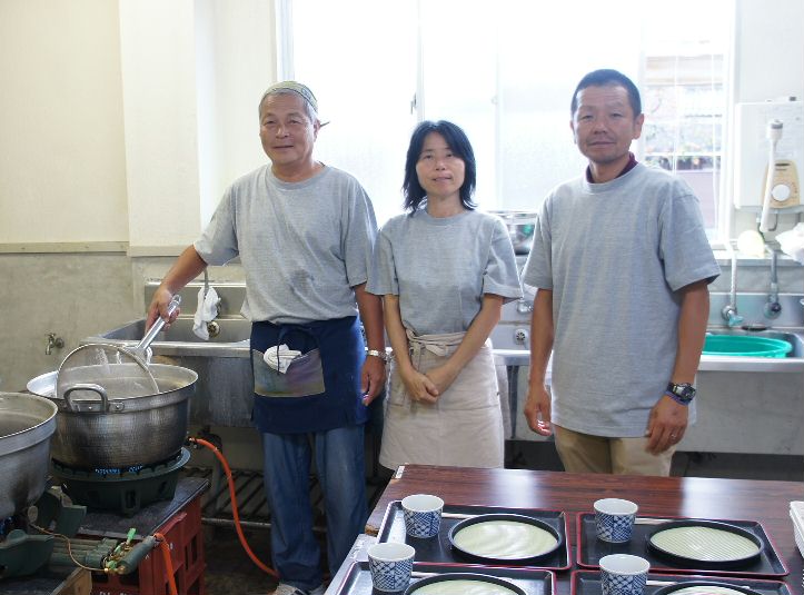 裏方3人衆