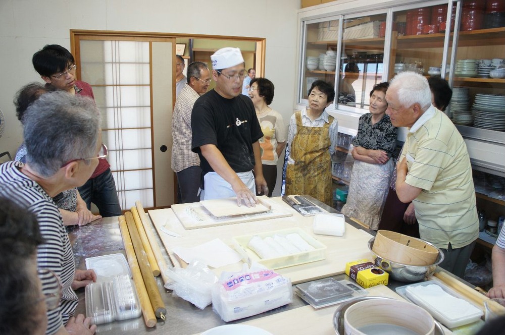 島さん黒井老人会で