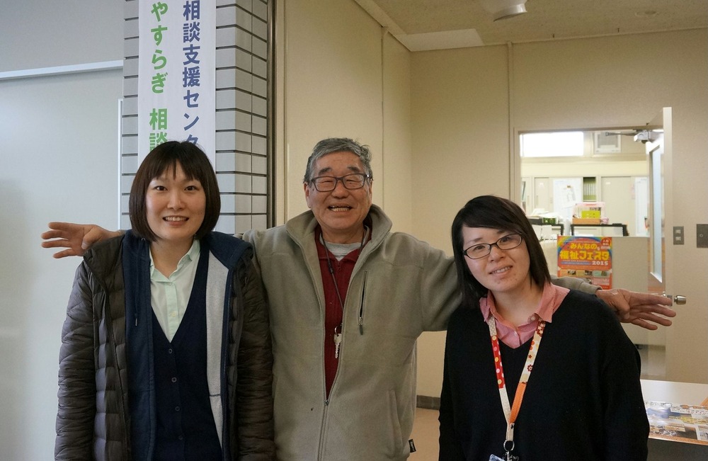 加西市福祉救援センターで両手に花１