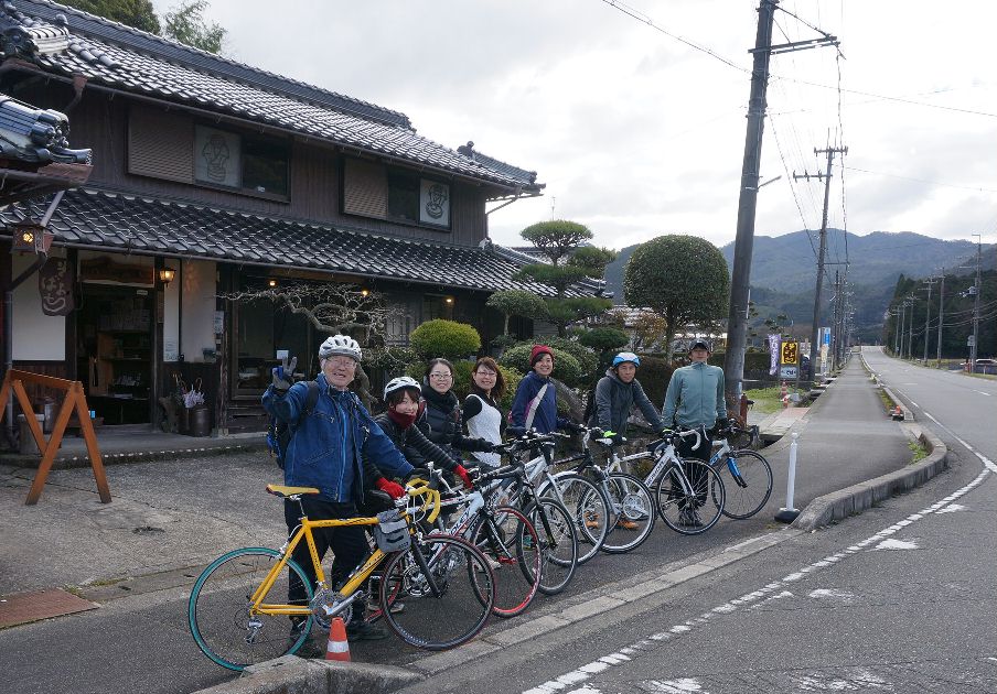 ため池ツアー出発