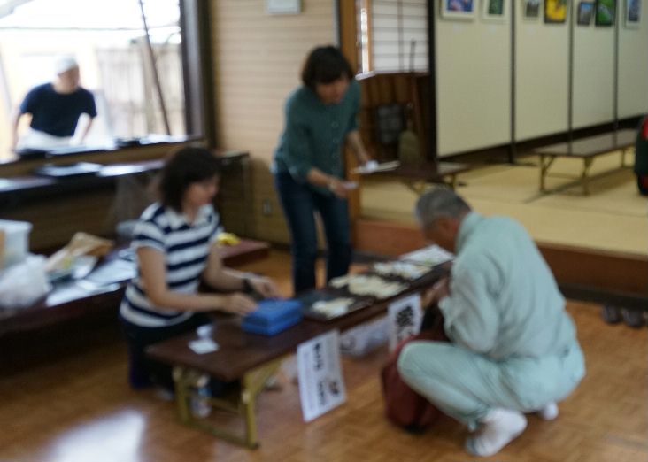 花菖蒲祭りで？？す