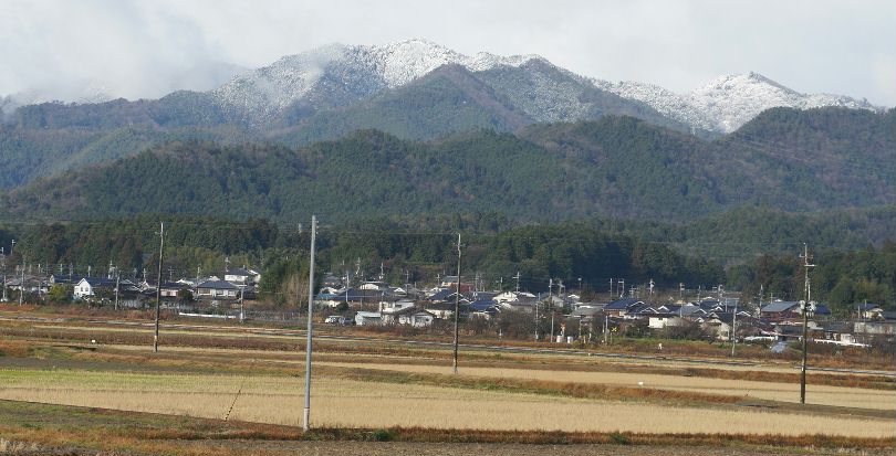 山に雪１