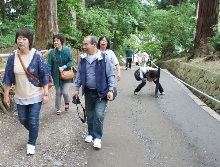 平泉参道でかなちゃんどうした？