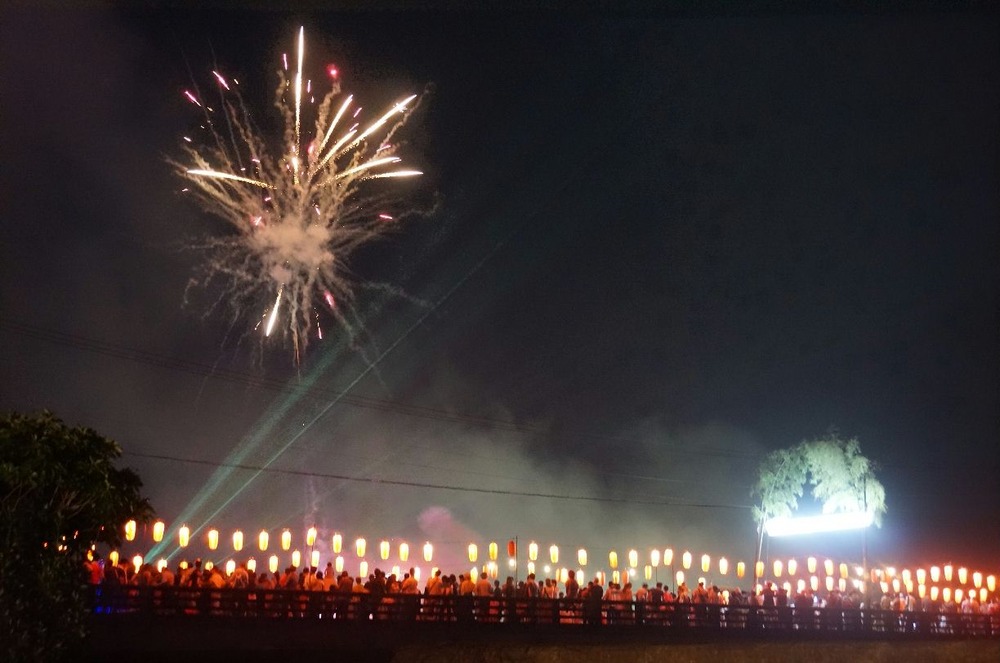 川裾祭り　花火　