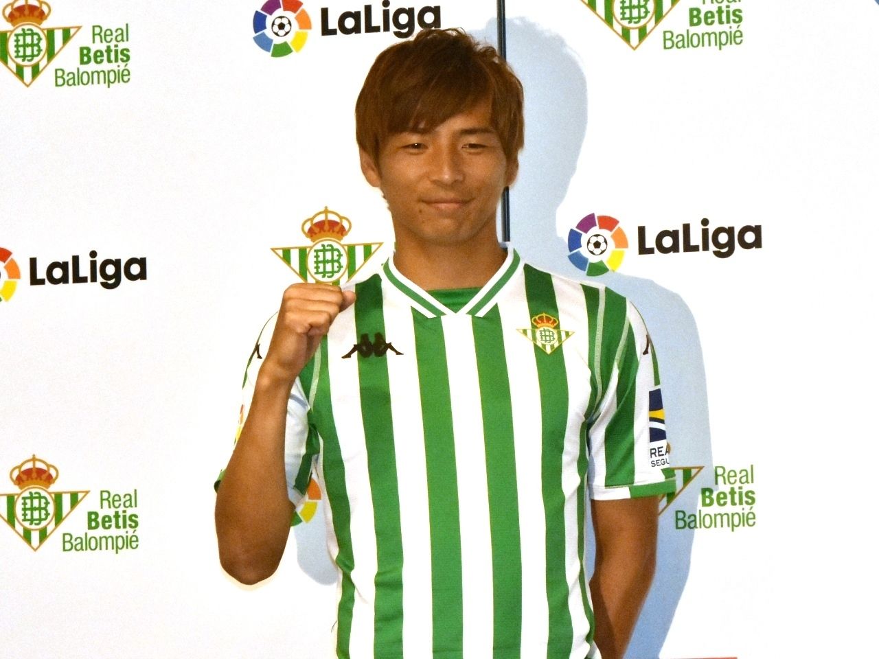 日本国内のW杯フィーバーに驚く乾「電車に乗るたびに…」