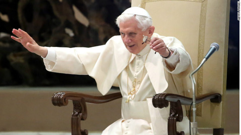 ローマ法王、ツイッターアカウント閉鎖へ 退位時に