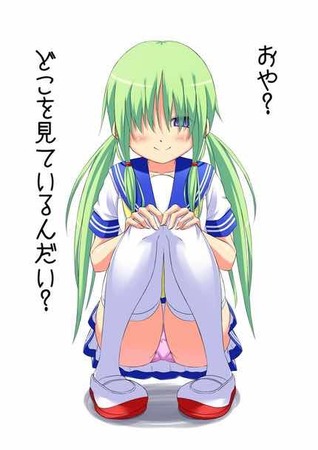 座っている女の子4