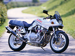 GSX1100S-4_00b