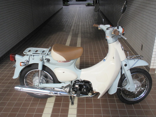 128リトルカブ(水)右