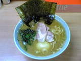 横浜ラーメン武蔵家 ラーメン並