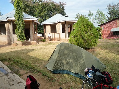 P1470867