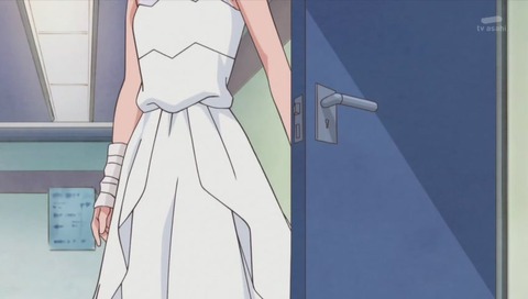 アニメ「HUGっと!プリキュア」アンリ 女装のドレス姿で登場