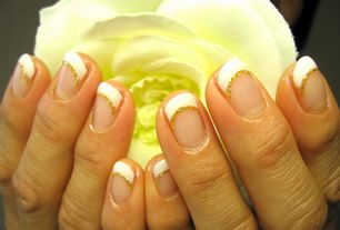 シンプルフレンチネイル