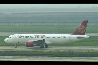20110617_9197吉祥航空A320SM