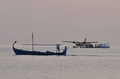 20100404DSC_2640船とひこう